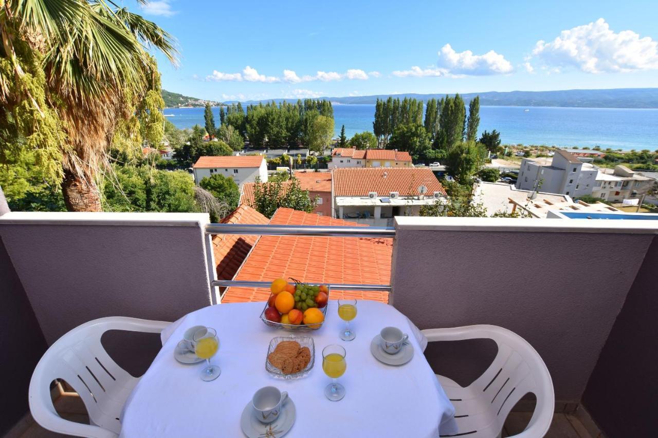 Apartments Ana Omiš Exterior foto